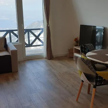 Four Seasons Lejlighed