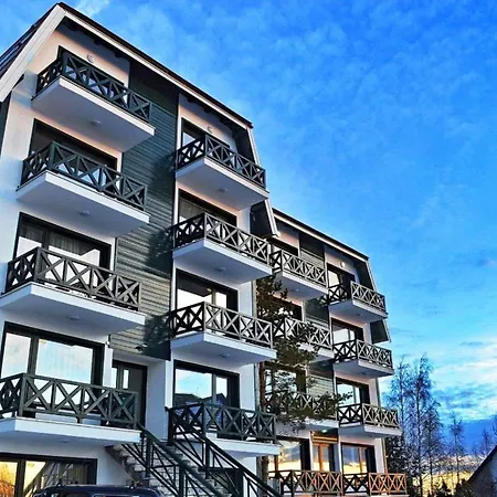 Four Seasons Lejlighed